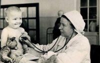 Е.М. Данилова (1898–1996), зав. детским отделением окружной больницы, 1957
