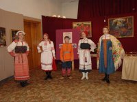презентация альбома-каталога "Коми-пермяцкий национальный костюм". 1 марта 2007