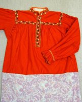 Рубаха женская. 1940-е гг. Х/б ткань, сатин, х/б нить; шитьё, вышивка